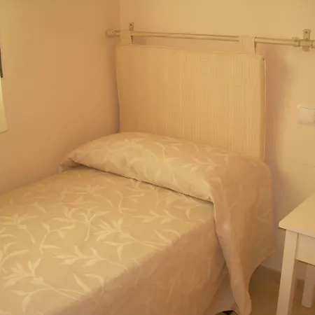 Apartamento With 2 Bedrooms In , With Pool Access, Furnished Terrac