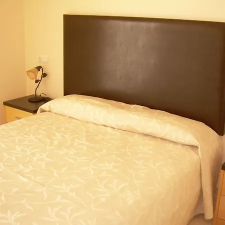 With 2 Bedrooms In , With Pool Access, Furnished Terrac * Vera