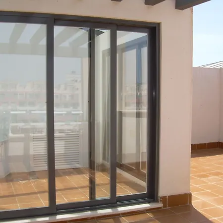 With 2 Bedrooms In , With Pool Access, Furnished Terrac Apartamento *